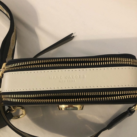 🎁 NWOT Authentic Marc Jacobs Snapshot - Picture 4 of 9